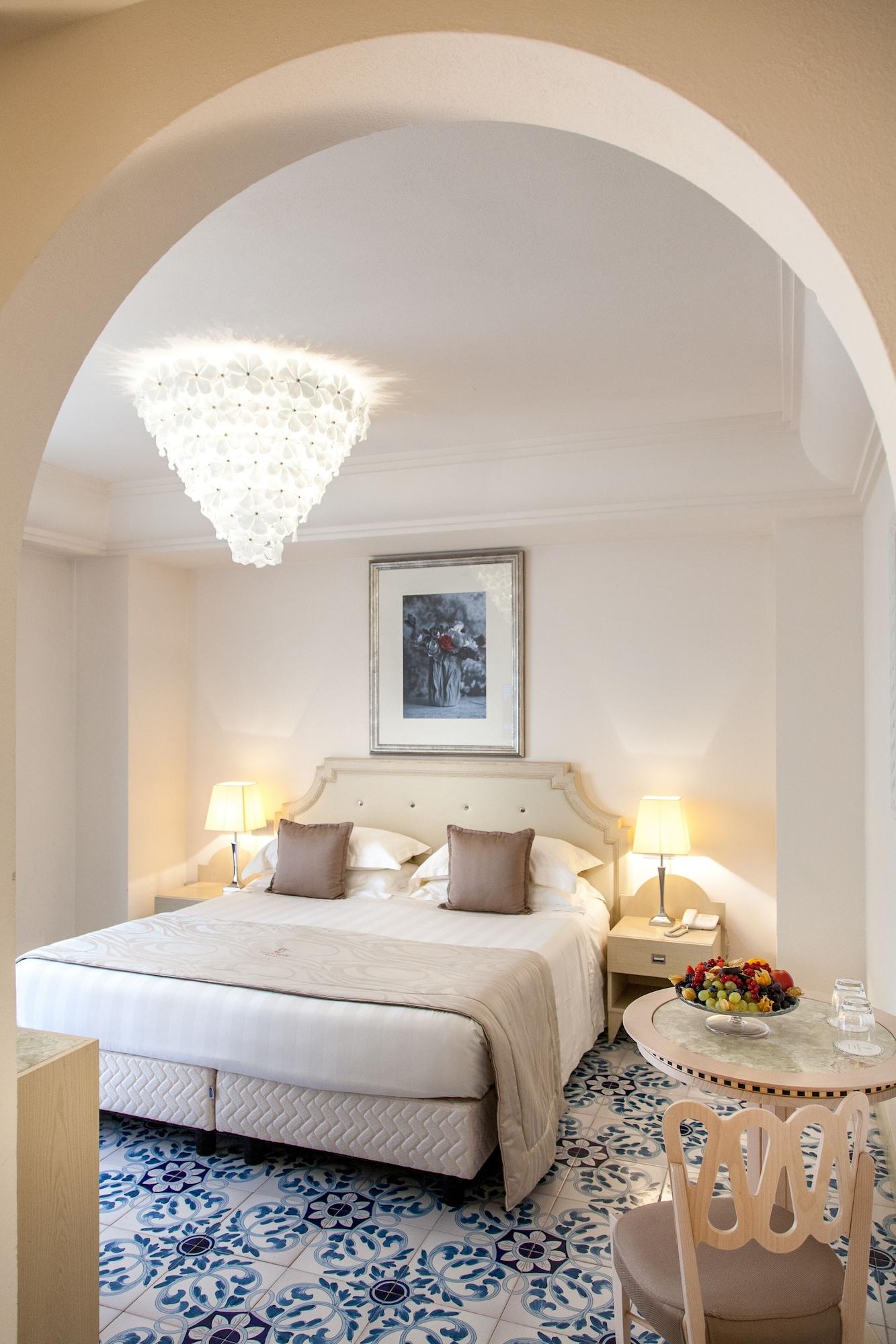 מילאנו מריטימה Palace Hotel מראה חיצוני תמונה