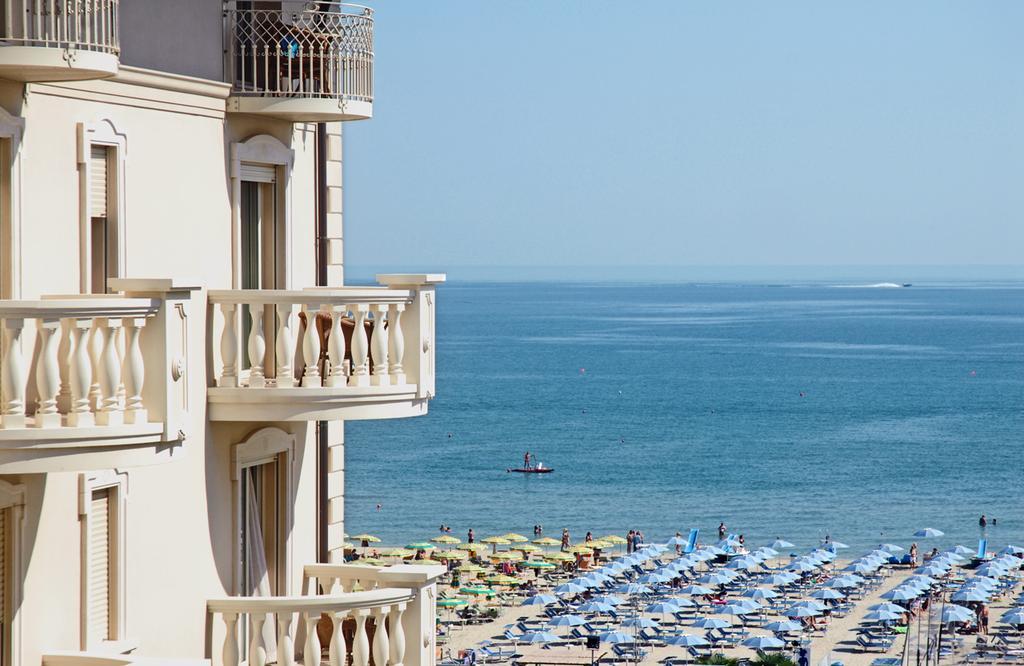 מילאנו מריטימה Palace Hotel מראה חיצוני תמונה