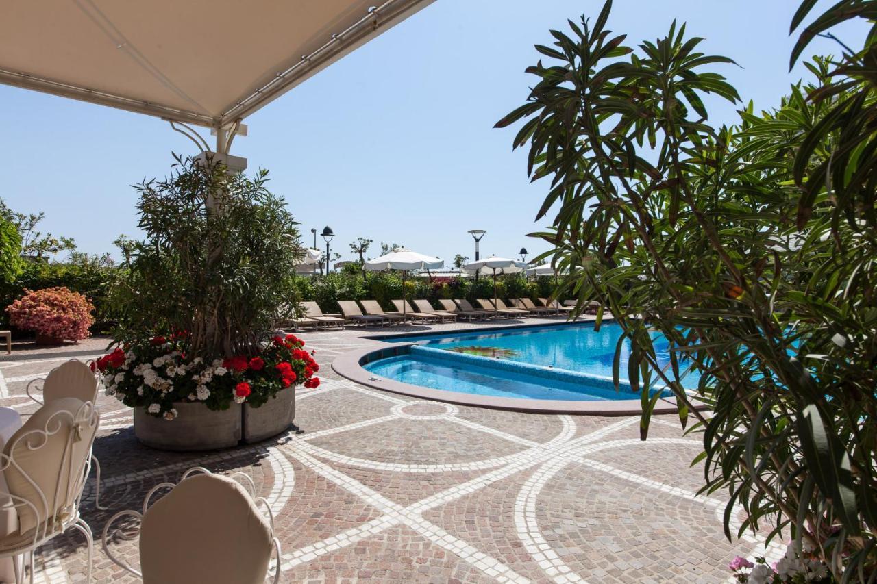 מילאנו מריטימה Palace Hotel מראה חיצוני תמונה